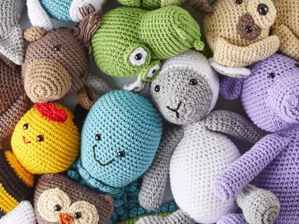 Image for event: Knitting and Crocheting Nest